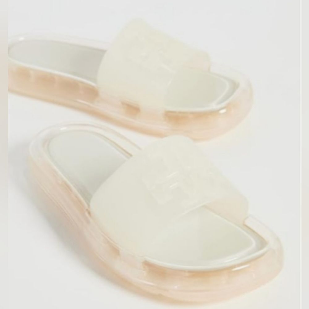 Tory Burch New Ivory Bubble Jelly Pool Slide Size 9 BRAND NEW! - Picture 6 of 10